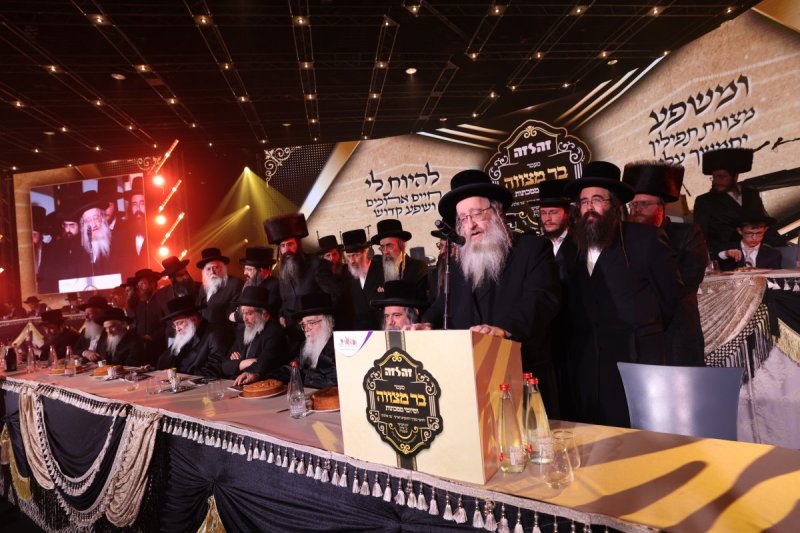 יחצ
