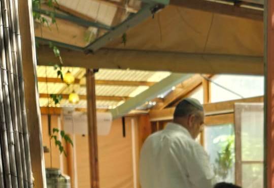 באדיבות המצלם