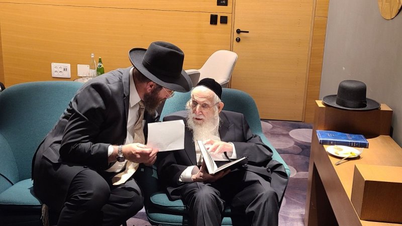 שמוליק קורלנסקי