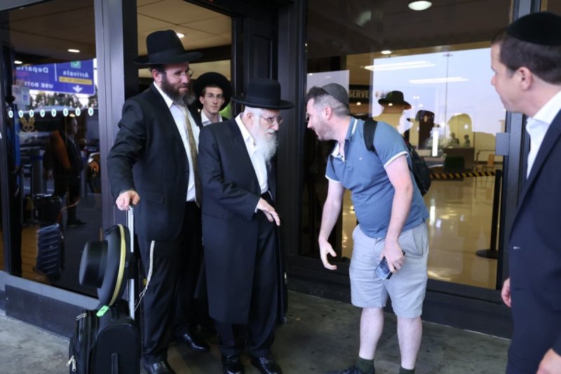 שמוליק קורלנסקי