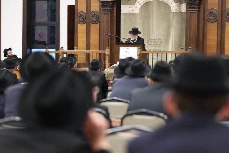 שמוליק קורלנסקי