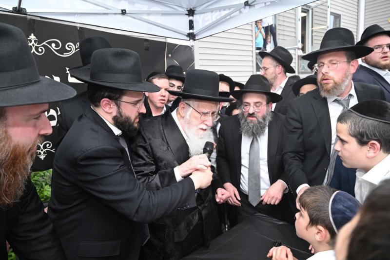 שמוליק קורלנסקי