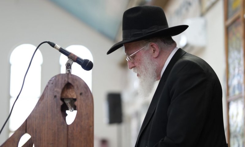 ראש הישיבה: "השטחיים אומרים לא להתייצב - אנחנו לא מוכנים לפשרות"