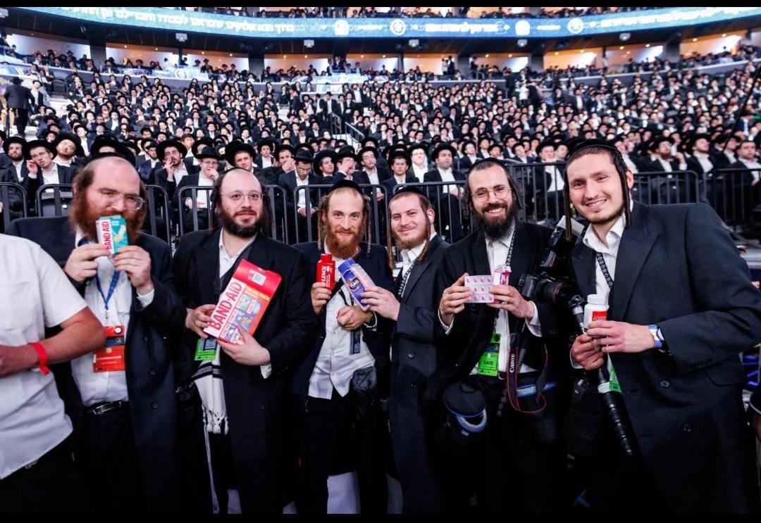 באדיבות המצלם