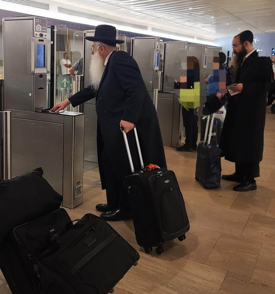 באדיבות המצלם