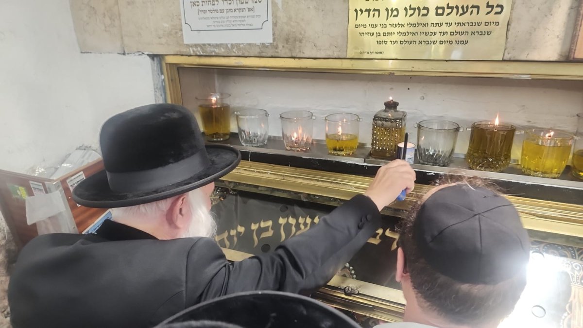 באדיבות המצלם