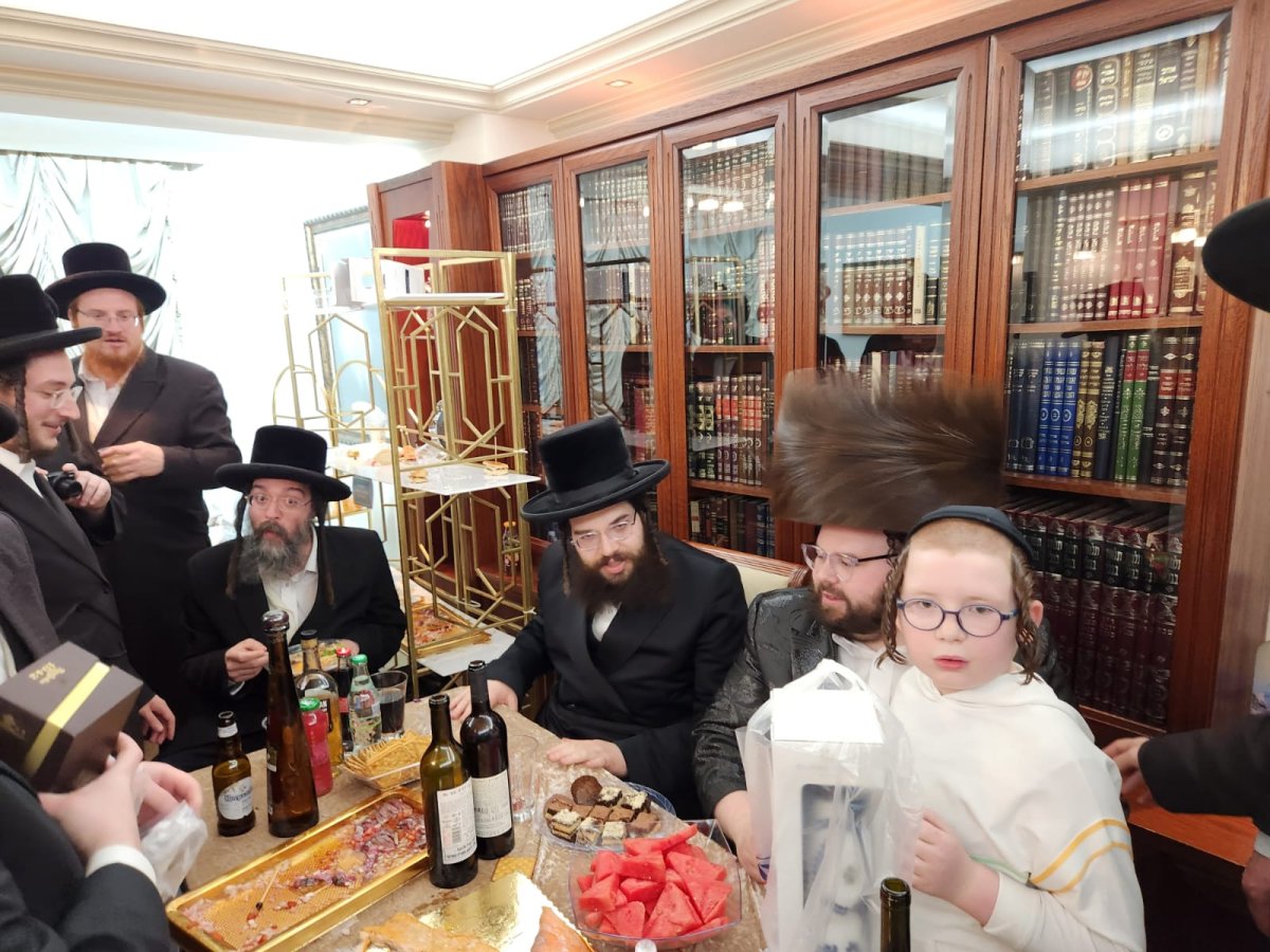 באדיבות המצלם