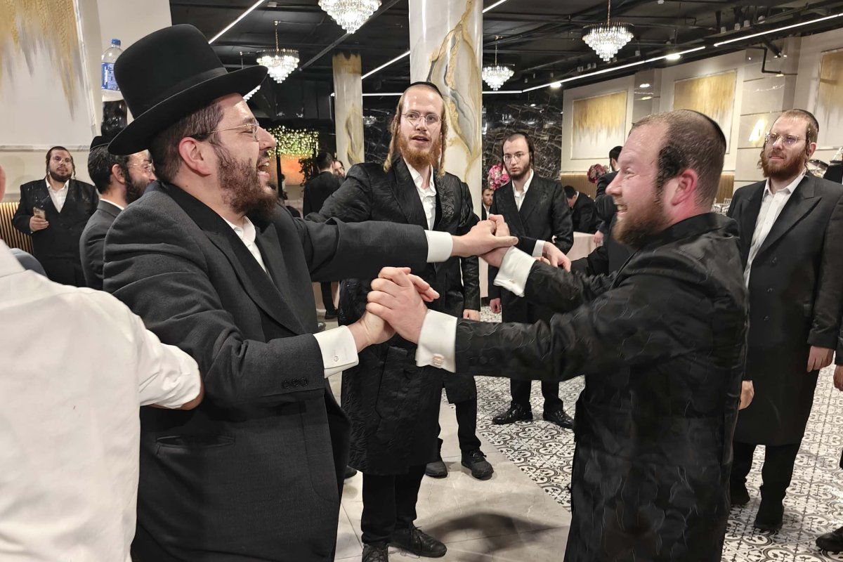 באדיבות המצלם