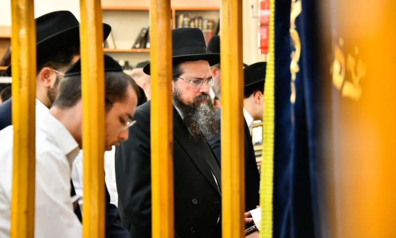 מכתב אזהרה של ראש ישיבת מיר: איסור על מעבר בגבולות וניסיונות להוצאת פטורים