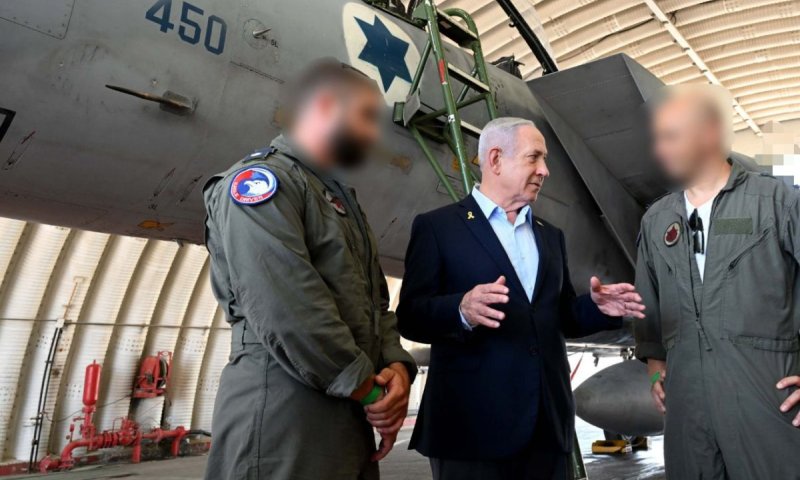 ראש הממשלה בתל נוף: "חיל האוויר הישראלי שולט בשמי טהראן"