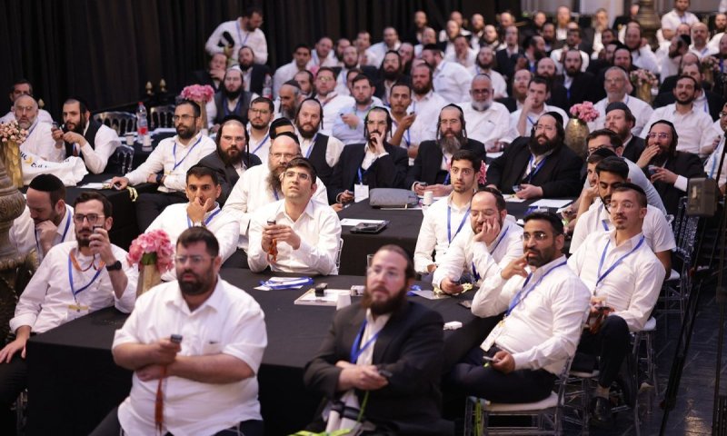 תחום יעוץ המשכנתאות במגזר החרדי ממשיך לצמוח: בכירי המשק ומאות יועצים השתתפו בכנס התאחדות יועצי המשכנתאות
