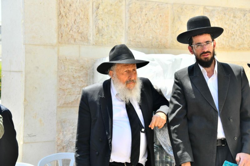 שוקי לרר