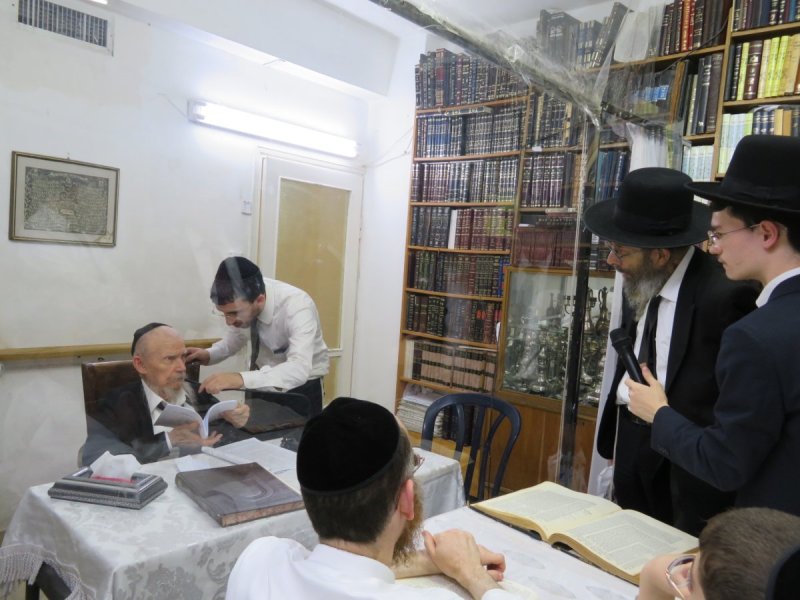  שוקי לרר, ש.פ.ה, מערכת משולחנם, ארכיון