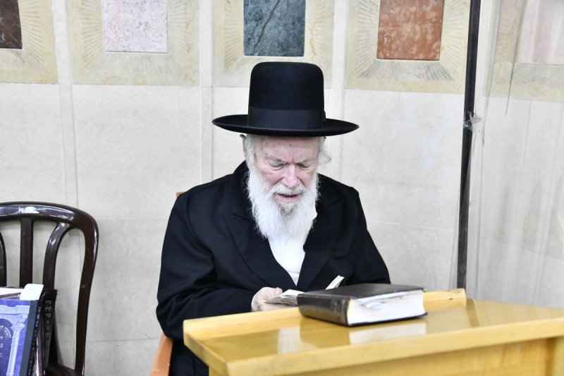 שוקי לרר