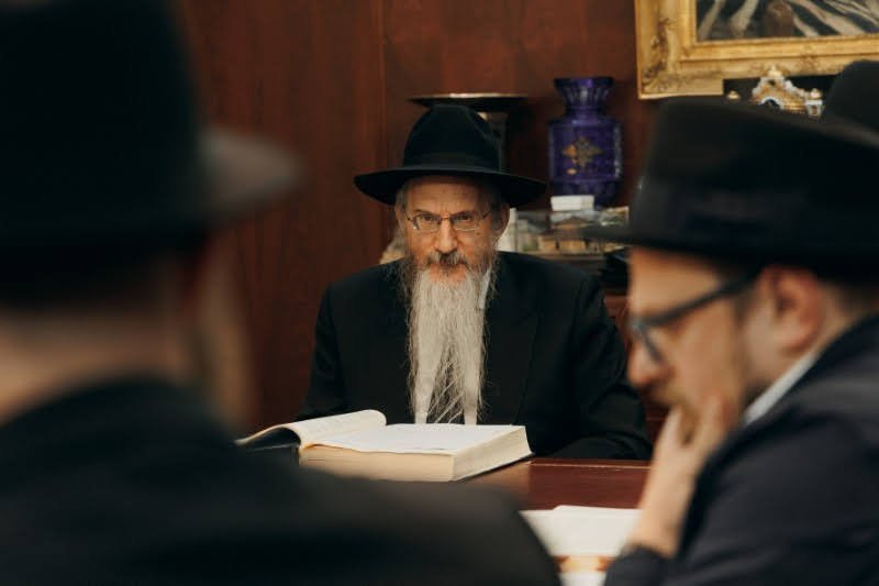  לוי נאזרוב