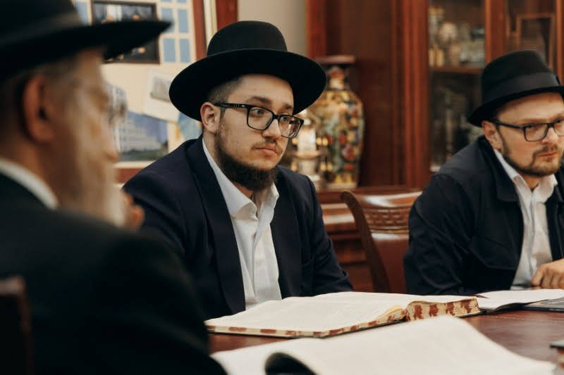  לוי נאזרוב