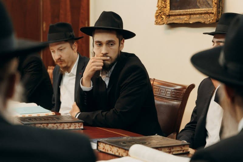  לוי נאזרוב