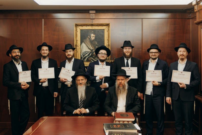  לוי נאזרוב