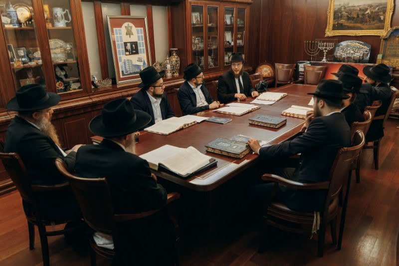  לוי נאזרוב