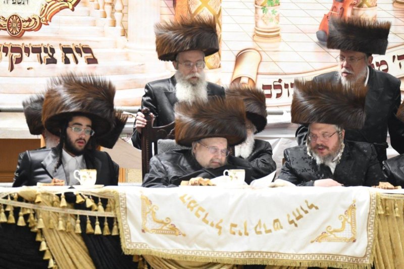 אנשיל בעק