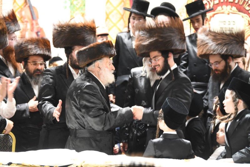 אנשיל בעק