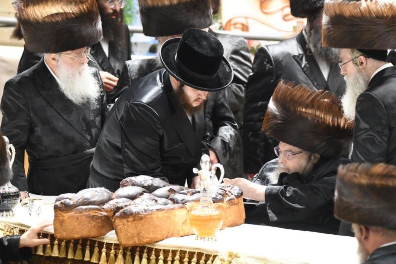 אנשיל בעק