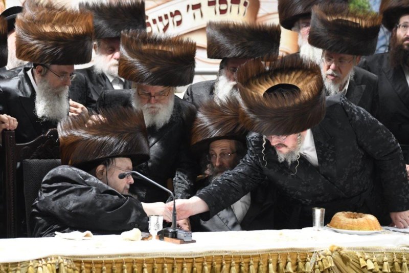אנשיל בעק