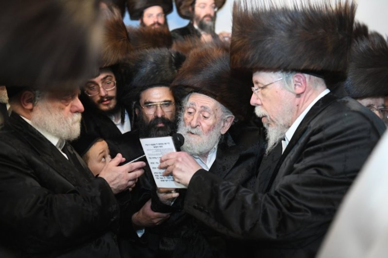 אנשיל בעק