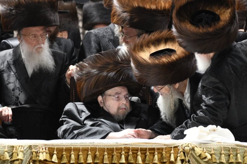 אנשיל בעק