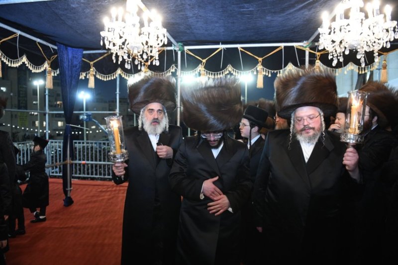 אנשיל בעק