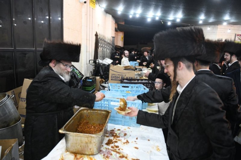 אנשיל בעק