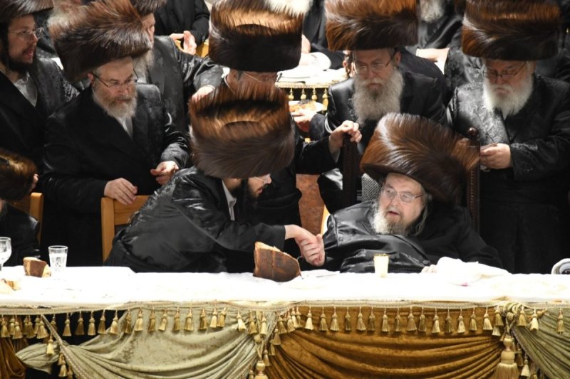 אנשיל בעק