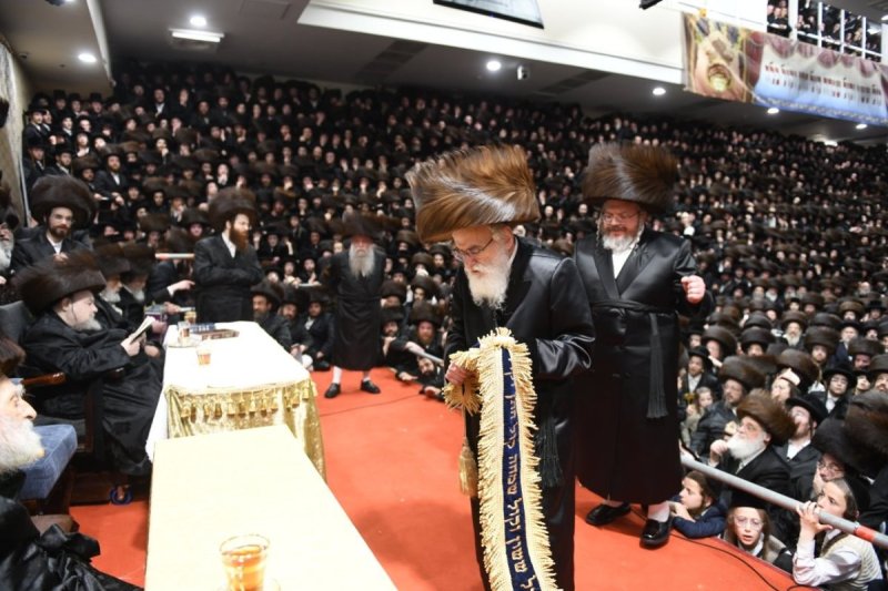 אנשיל בעק