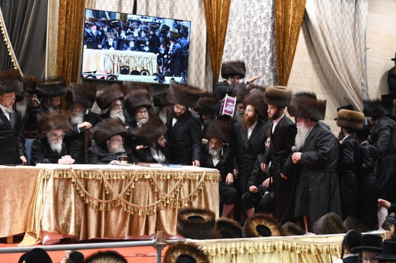 אנשיל בעק