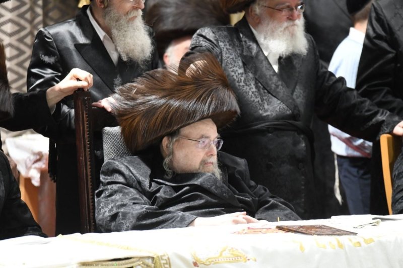 אנשיל בעק