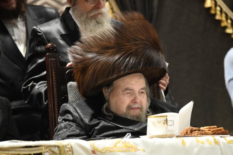 אנשיל בעק