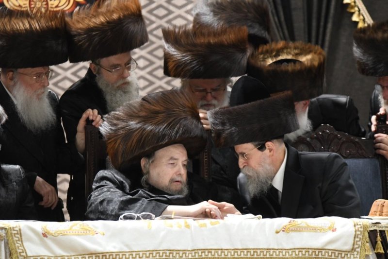 אנשיל בעק
