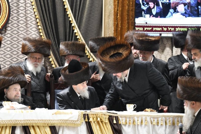 אנשיל בעק
