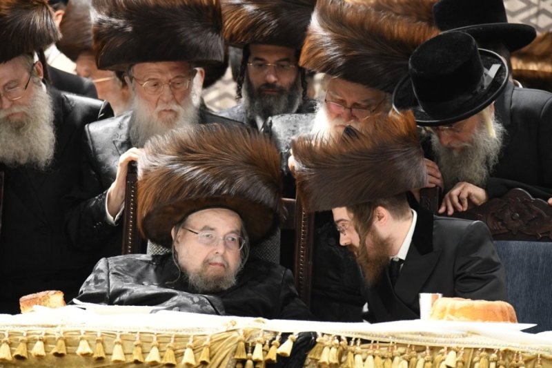 אנשיל בעק