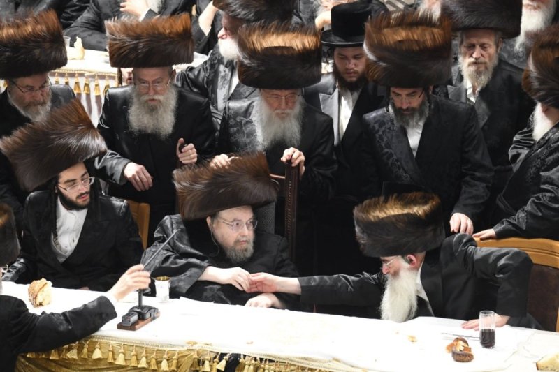 אנשיל בעק