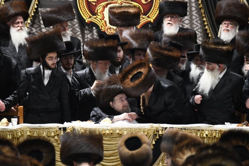אנשיל בעק