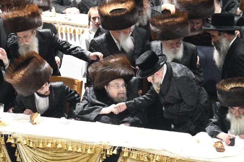 אנשיל בעק