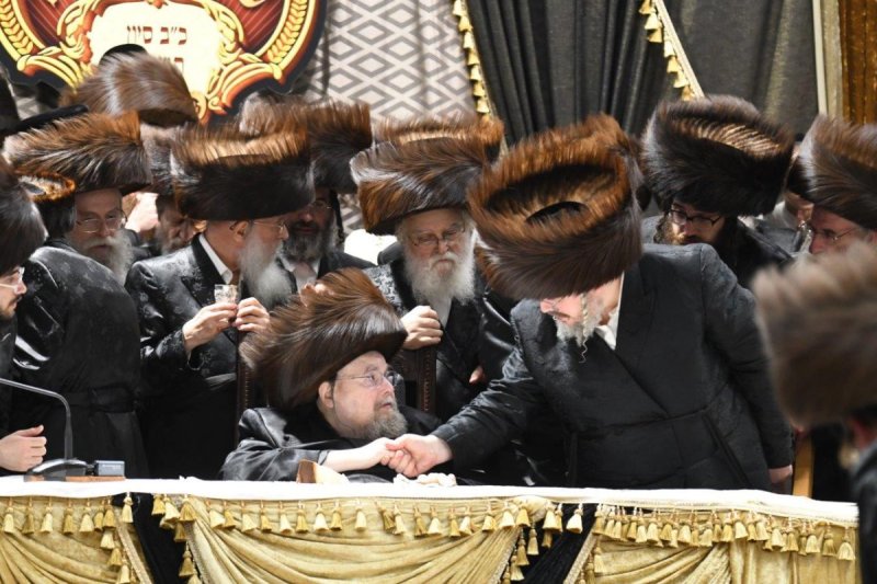 אנשיל בעק
