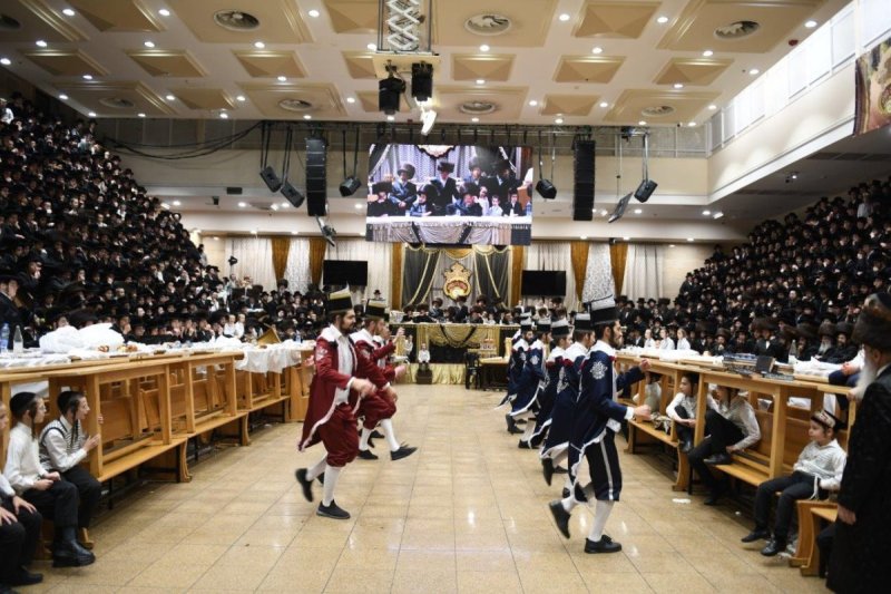 אנשיל בעק
