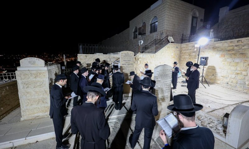 שנה להסתלקותו של הרבי משיקגו: עלייה מצומצמת לציונו בהר הזיתים