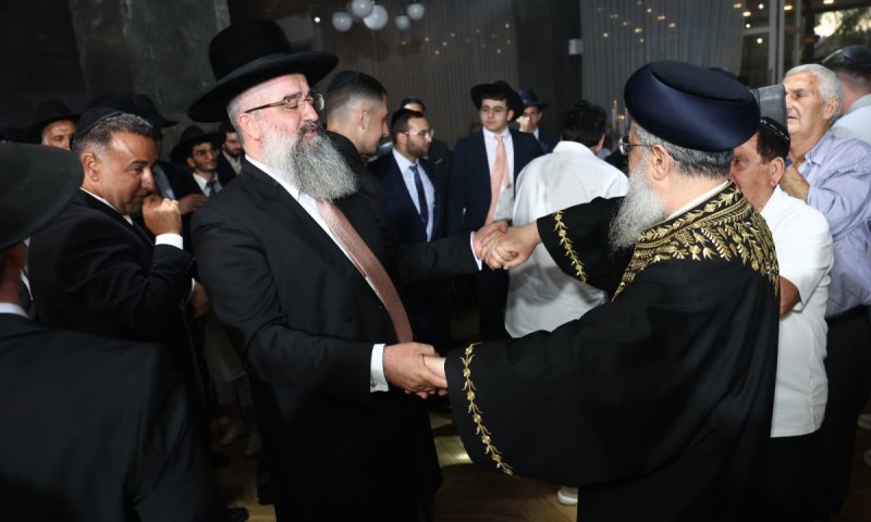 חתונה במהירות הבזק: רבה של אור עקיבא חיתן את בנו