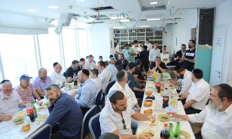 מגדלי בסר: סיום מסכת שנלמדה במשך 7 דקות ביום והגרלה על טיסה
