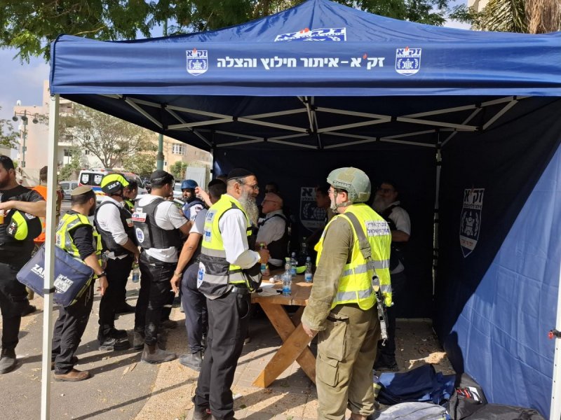 יחצ