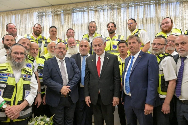 יחצ
