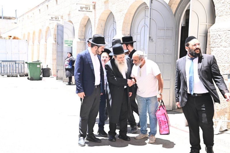 שוקי לרר
